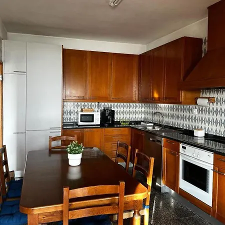 Casa D'avo Maria - Paraiso No Campo - 10pax, Com Piscina, Vistas E Vinhas Vakantiehuis