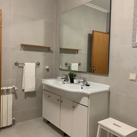 Vakantiehuis Casa D'avo Maria - Paraiso No Campo - 10pax, Com Piscina, Vistas E Vinhas