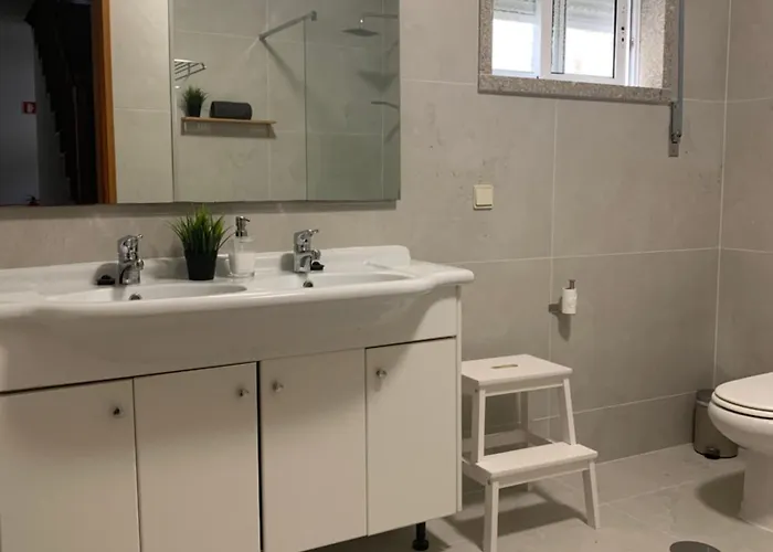 Casa D'avo Maria - T5 - Rural Ate 10pax * Marco de Canavezes