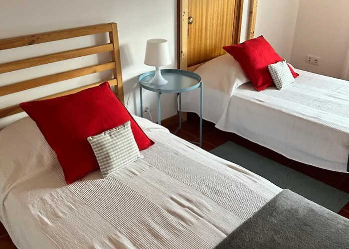 Casa D'Avo Maria - Paraiso No Campo - T5 Com Piscina, Vistas E Vinhas Marco de Canavezes